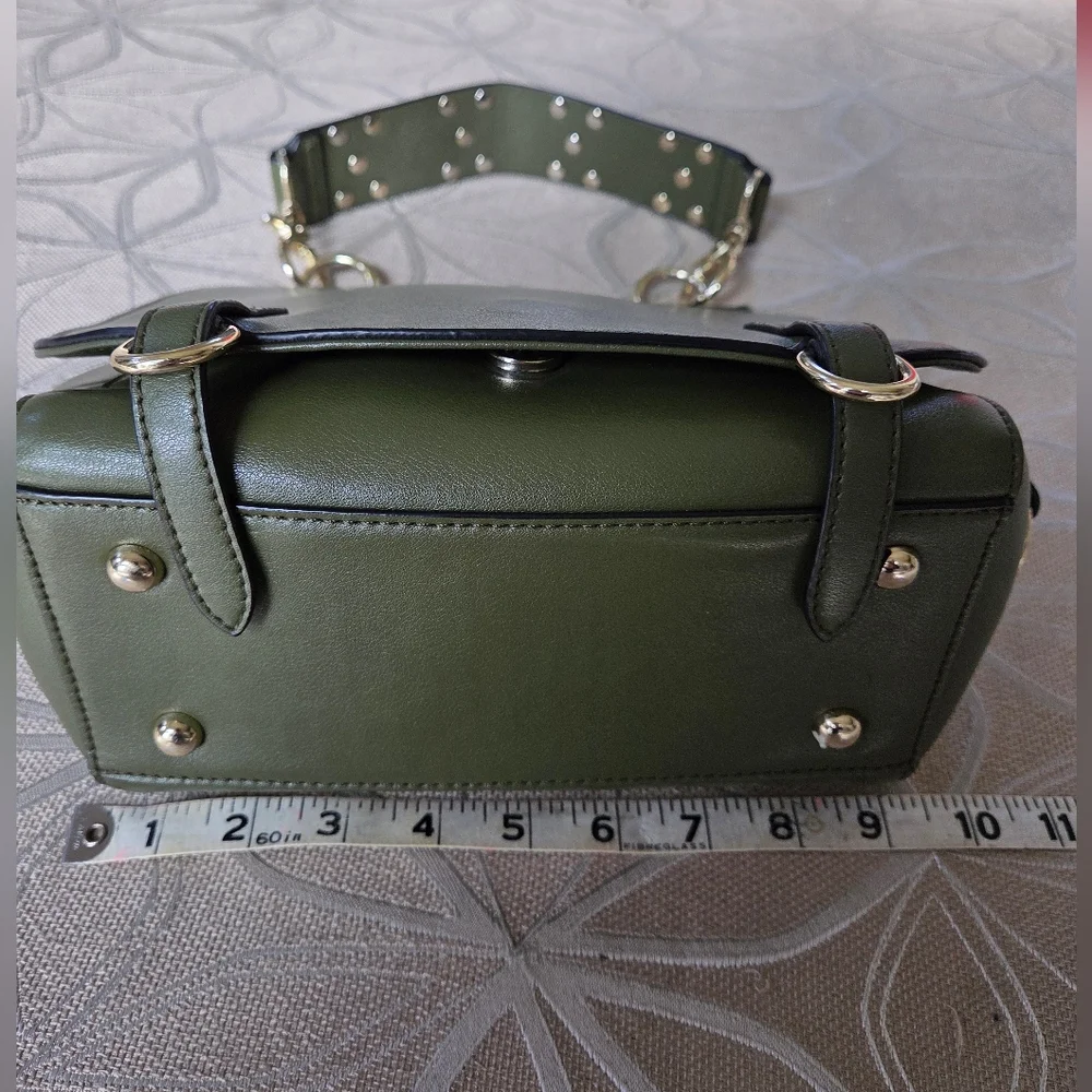SZone Leather Olive Green Shoulder Bag!